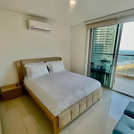 Panoramic Sea View 2 Br/pool, Gym
